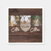 Rustikales Holz Foto Monogram Hochzeitsempfang Serviette (Vorderseite)