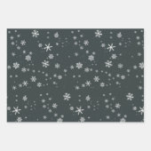 Rustikales Holz Graue rote Schneeflocken Weihnacht Geschenkpapier Set (Vorderseite 2)