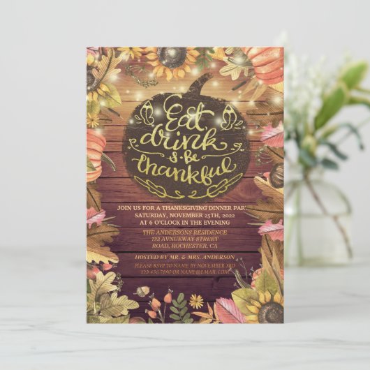 Rustikales Holz Herbst Ahorn Erntedank Abendessen  Einladung (Stehend Vorderseite)