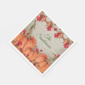 Rustikales Holz Herbst Orange Pumpkins Herbstlaub Serviette (Ecke)