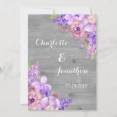 Rustikales Holz Lila Blumen Hochzeit Einladungen (Vorderseite)