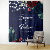 Rustikales Holz Marsala & Navy Blauer Blumen Wandteppich (Beispiel)