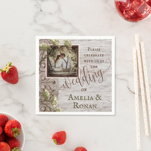 Rustikales Holz mit Burlap Wedding Serviette (Beispiel)