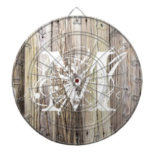 Rustikales Holz Mit Monogramm Dartscheibe