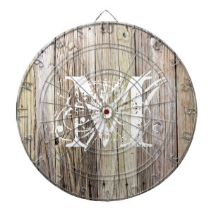 Rustikales Holz Mit Monogramm Dartscheibe
