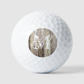 Rustikales Holz Mit Monogramm Golfball