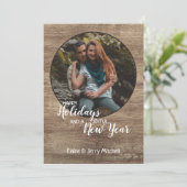 Rustikales Holz Muster Saisonurlaub Gruß Feiertagskarte (Stehend Vorderseite)