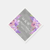 Rustikales Holz Purple Flowers Wedding Monogram Serviette (Ecke)