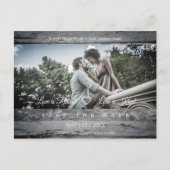 Rustikales Holz Romantisches Foto Verlobte Paarhoc Postkarte (Vorderseite)
