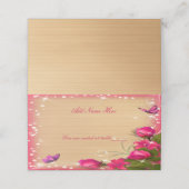 Rustikales Holz Rosa Blütenschmetterling Hochzeits Platzkarte (Außenseite Aufgefaltet)