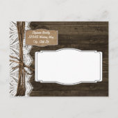 Rustikales Holz rosa Daisy Save the Date Postkarte (Rückseite)