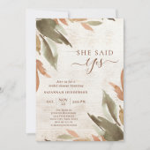 Rustikales Holz Sie sagte ja Grün Brautparty Einladung (Vorderseite)