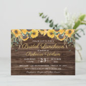 Rustikales Holz Sonnenblumen Land Stall Bridal Lun Einladung (Stehend Vorderseite)