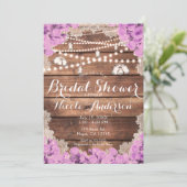 Rustikales Holz Spitzen Lavendel Rose Brautparty Einladung (Stehend Vorderseite)