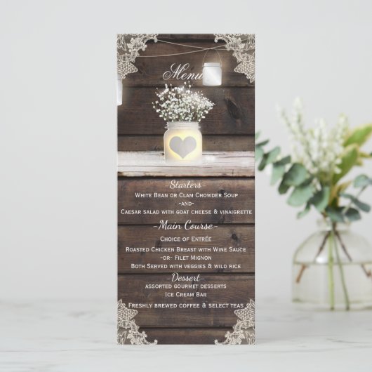 Rustikales Holz, Spitzen und Mason Jars Barn Weddi Menükarte (Stehend Vorderseite)