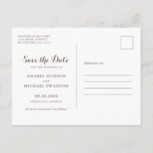 Rustikales Holz spitzt weiße Blume Save the Date Ankündigungspostkarte (Rückseite)