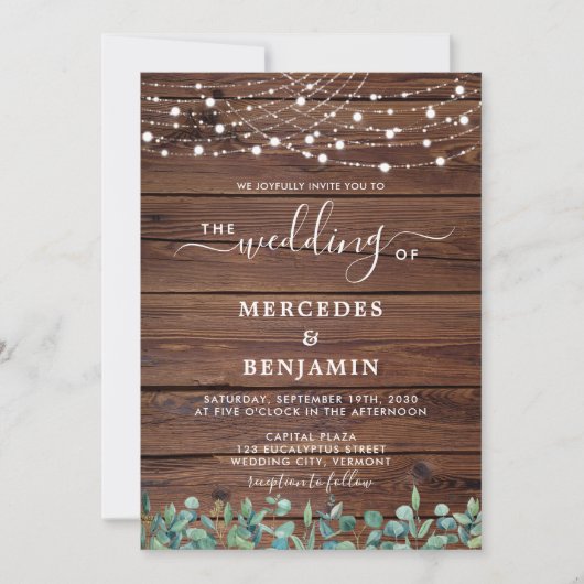 Rustikales Holz String Lights Eukalyptus QR Weddin Einladung (Vorderseite)