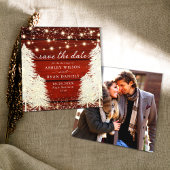 Rustikales Holz | String Lights | Foto Bäume Save The Date