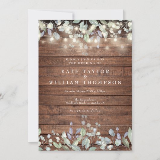 Rustikales Holz String Lights Sage Lilac Wedding Einladung (Vorderseite)
