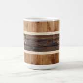 Rustikales Holz Tone Stripe Tan Tasse (Mittel)
