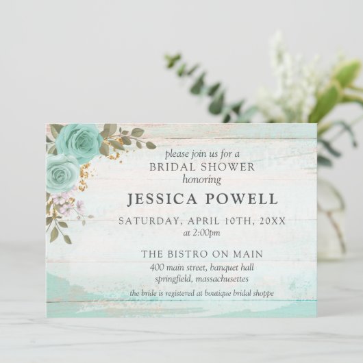 Rustikales Holz Türkis Hütte Brautparty Einladung (Stehend Vorderseite)