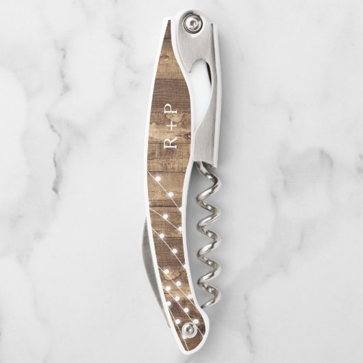 Rustikales Holz u. feenhafte Kellnermesser (Rückseite)