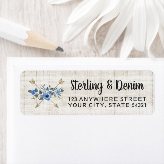 Rustikales Holz und Boho Rücksendeadresse der Blum (Insitu)