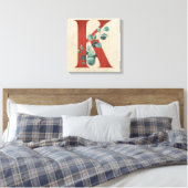 Rustikales Holz und Eukalyptus Letter K Canvas Pri Leinwanddruck (Insitu (Schlafzimmer))