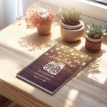 Rustikales Holz und Mason Jar Lights Hochzeitsbuch Notizblock<br><div class="desc">Hochzeitsgast Vorlagen - Eleganter Mason Jar und String Lights auf rustikalem Holzhintergrund. Ein perfektes Design für Ihren großen Tag. Alle Textstile,  Farben,  Größen können an Ihre Bedürfnisse angepasst werden!</div>