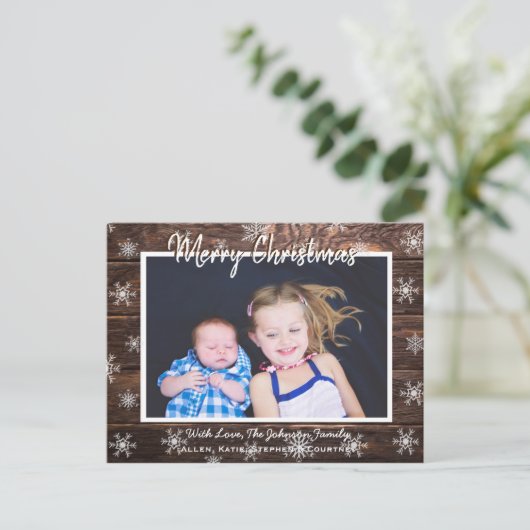 Rustikales Holz und Schneeflocken Foto Weihnachtsk Postkarte (Stehend Vorderseite)