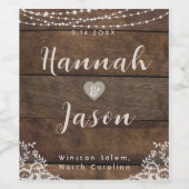 Rustikales Holz und Spitzenland Hochzeitsweine Weinetikett (Einzelnes Label)