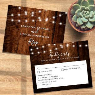 Rustikales Holz- und Strandlicht-Hochzeitsszenario