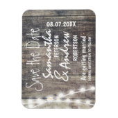 Rustikales Holz und Streichlichter Save the Date Magnet (Vertikal)