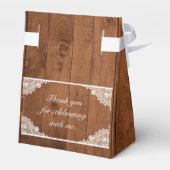 Rustikales Holz und weiße Spitzen Bar Bat Mitzvah Geschenkschachtel (Rückseite)