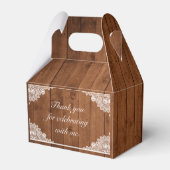 Rustikales Holz und weiße Spitzen Bar Bat Mitzvah Geschenkschachtel (Rückseite)