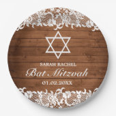 Rustikales Holz und weiße Spitzen Bar Bat Mitzvah Pappteller (Vorderseite)