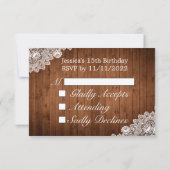 Rustikales Holz und weiße Spitzen Tiara Qinceanera RSVP Karte (Rückseite)