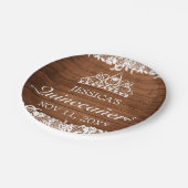 Rustikales Holz und weiße Spitzen Tiara Quinceañer Pappteller (Schrägansicht)