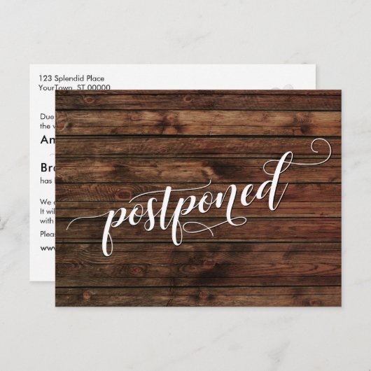 Rustikales Holz vertagt Hochzeitsankündigung Postkarte (Vorne/Hinten)