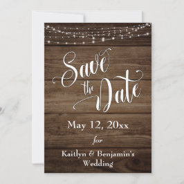 Rustikales Holz, Weiße Leuchten und Schrift, Save The Date