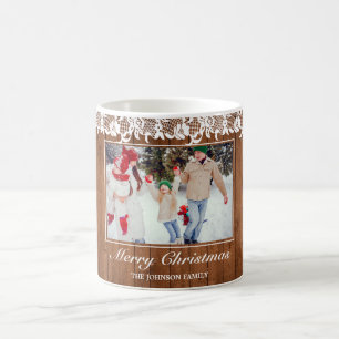 Rustikales Holz & Weiße Spitzen Frohe Weihnachtsze Kaffeetasse