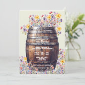 Rustikales Holz Whisky Barrel Frühlingsblumen Einladung (Stehend Vorderseite)