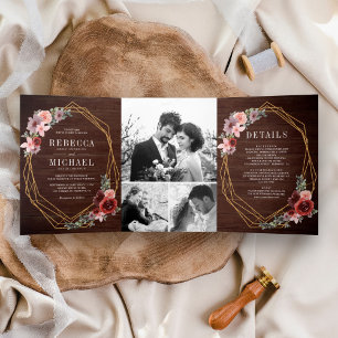 Rustikales Holzblush Pink Burgund Blumenzehen Dreifach Gefaltete Einladung