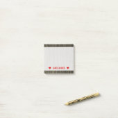 Rustikales hölzernes Blick-Muster u. Post-it Klebezettel (Auf Schreibtisch)