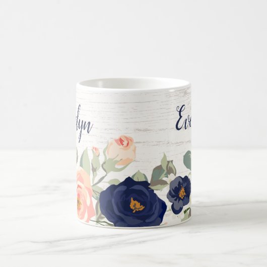 Rustikales Hübsches Marineblau, Peach floral Perso Kaffeetasse (Mittel)