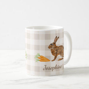 Rustikales Kaninchen und Karotten mit Namen Beige Kaffeetasse