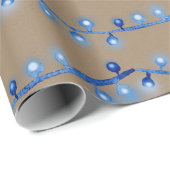 Rustikales Kraft Bright Blue Christmas String Ligh Geschenkpapier (Rolleneckpunkt)