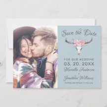 Rustikales Kuhhaut Blütenblau Wasserfarbe B Foto