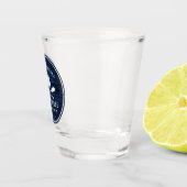 Rustikales Lake House Boat Oars Trees Blue Wood Pr Schnapsglas (Rechts)