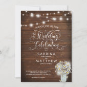 Rustikales Land Barn Mason Jar Daisy BarefootBride Einladung (Vorderseite)